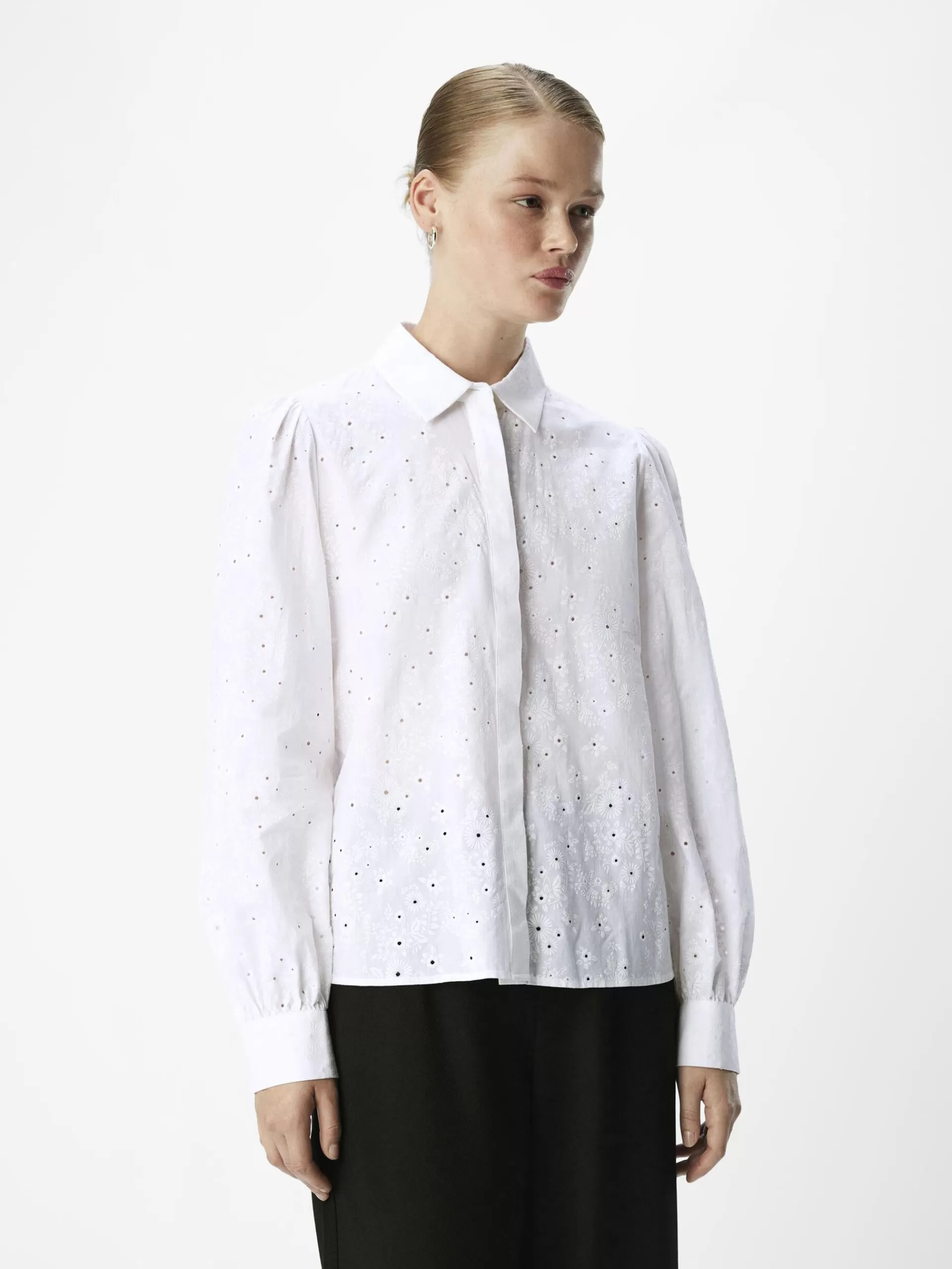 OBJECT BRODERIE ANGLAISE SKJORTE
