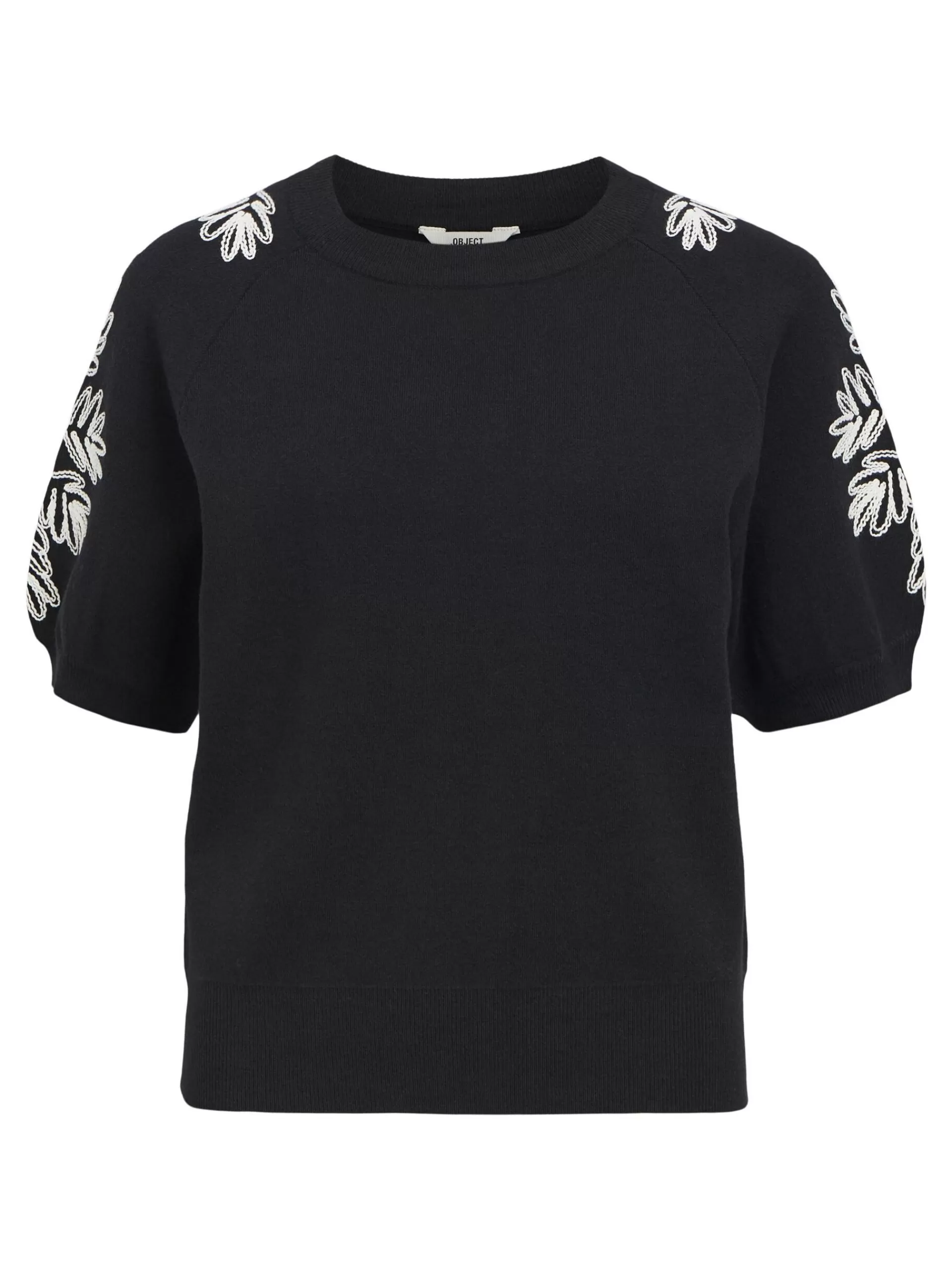 OBJECT BRODERT STRIKKET TOPP