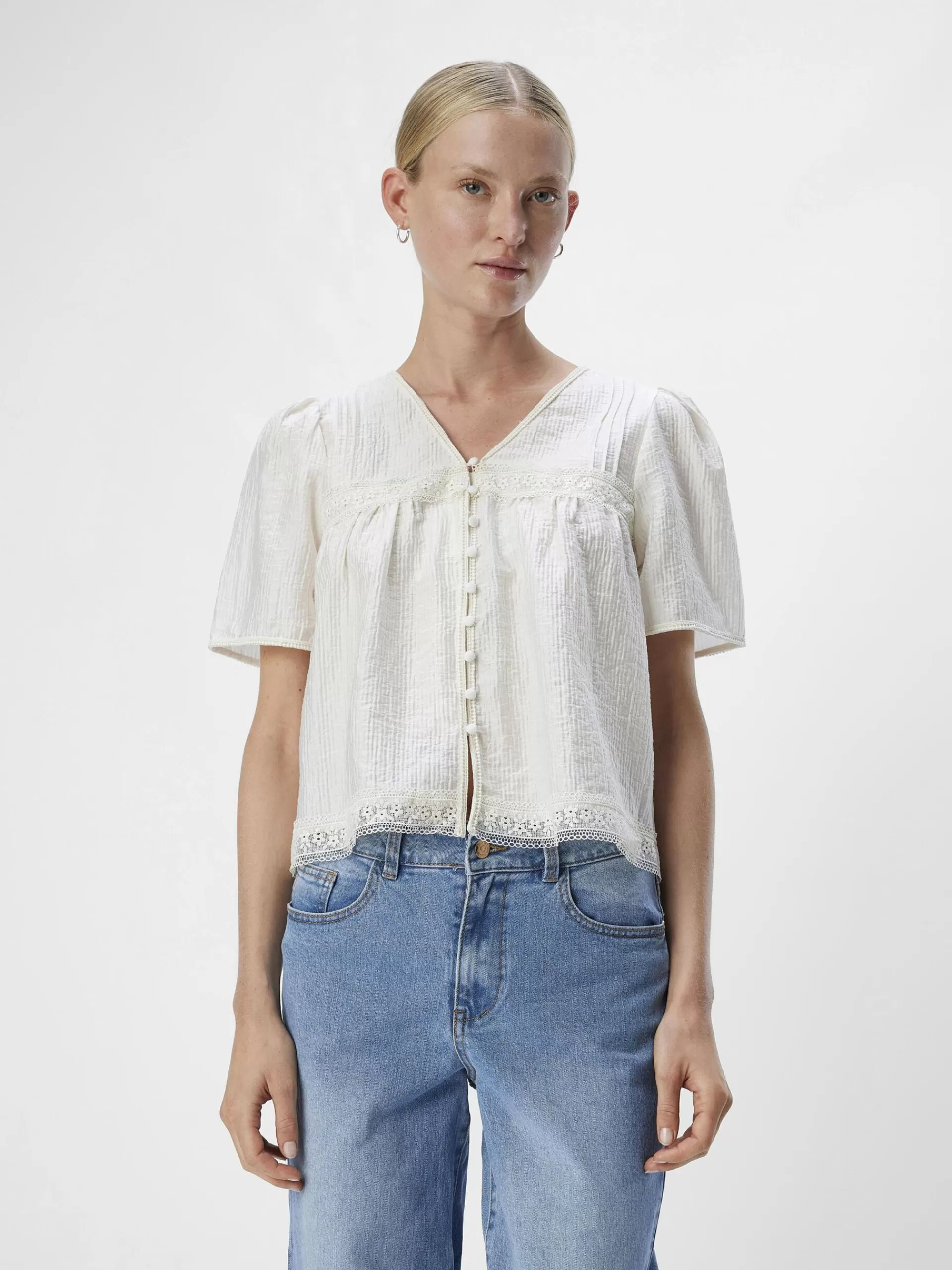 OBJECT BRODERT TOPP