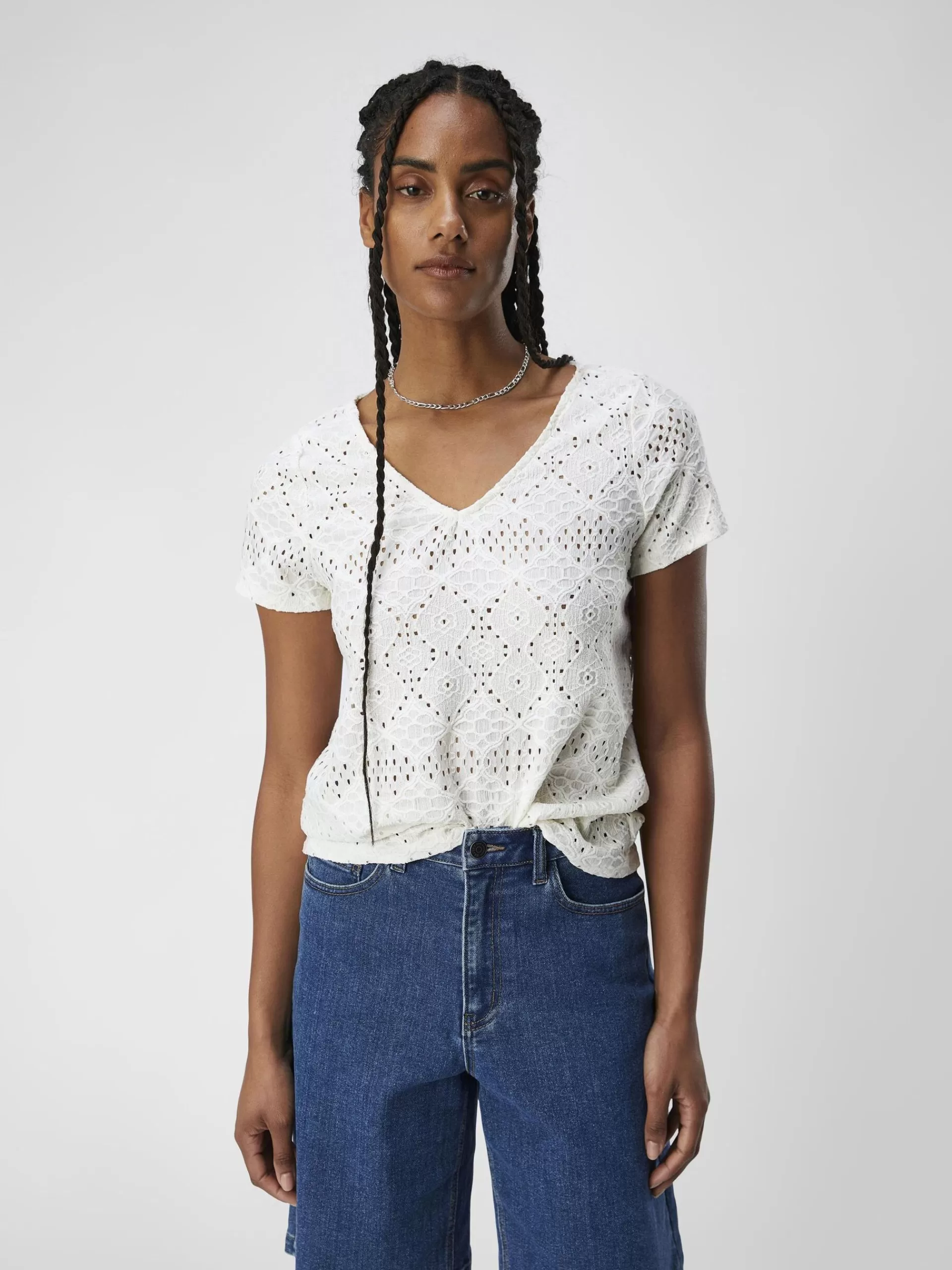 OBJECT DETALJERT V-HALS-BLUSE
