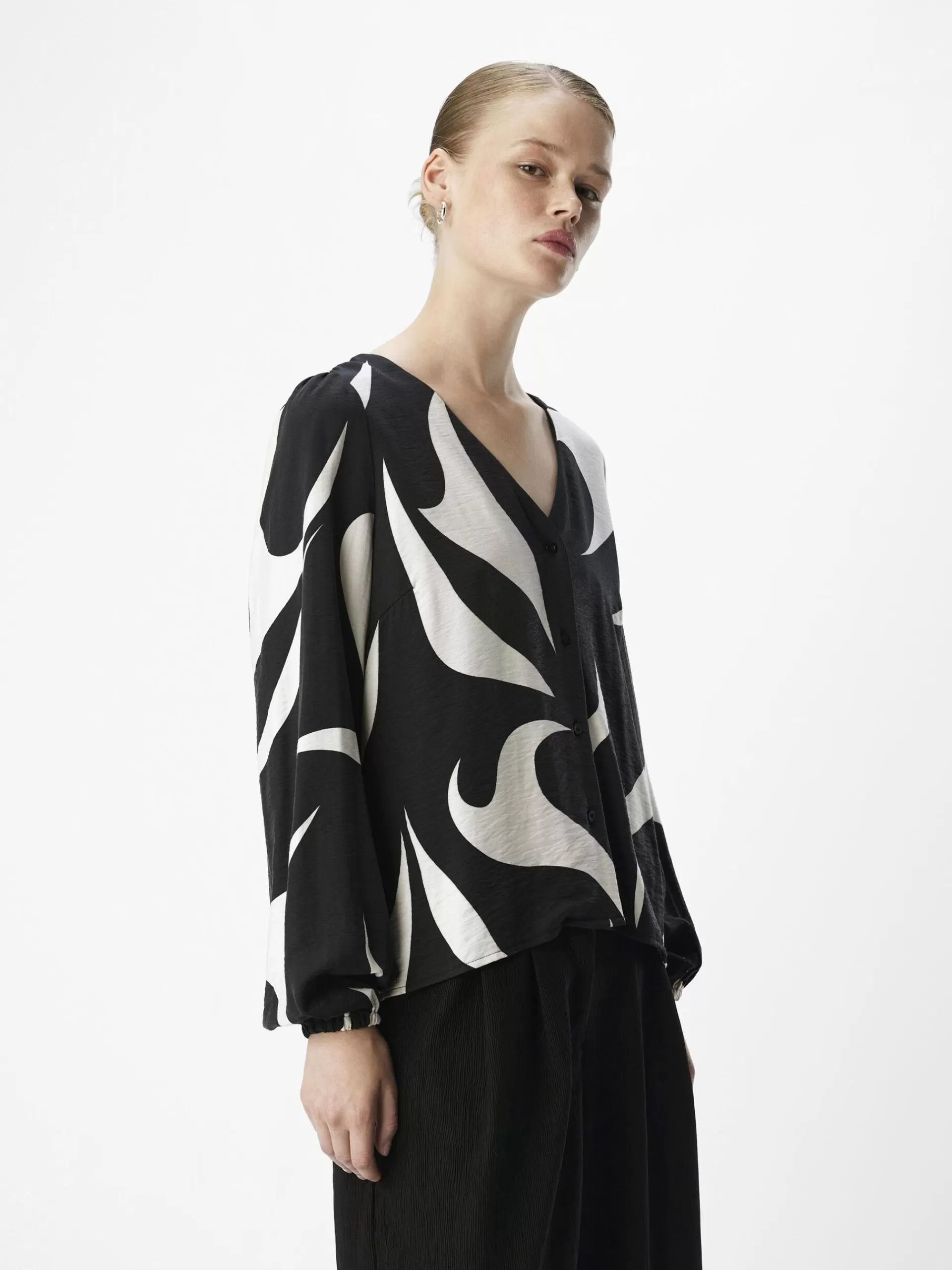 OBJECT LANGERMET BLUSE