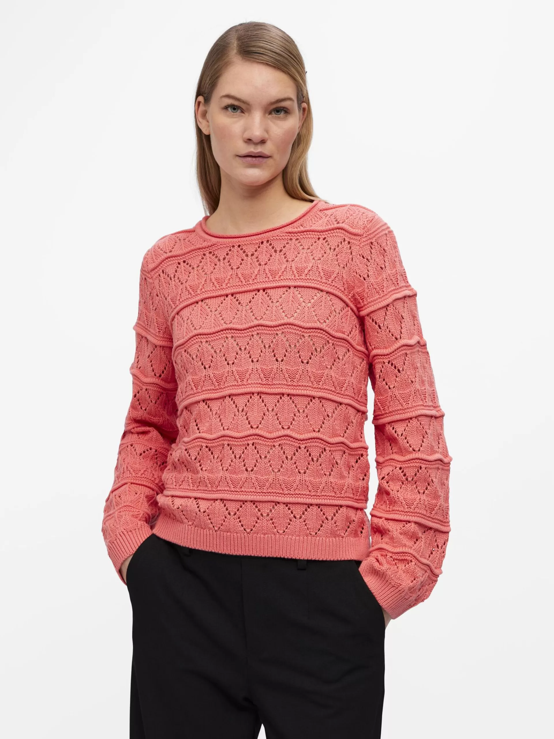 OBJECT LANGERMET STRIKKET PULLOVER