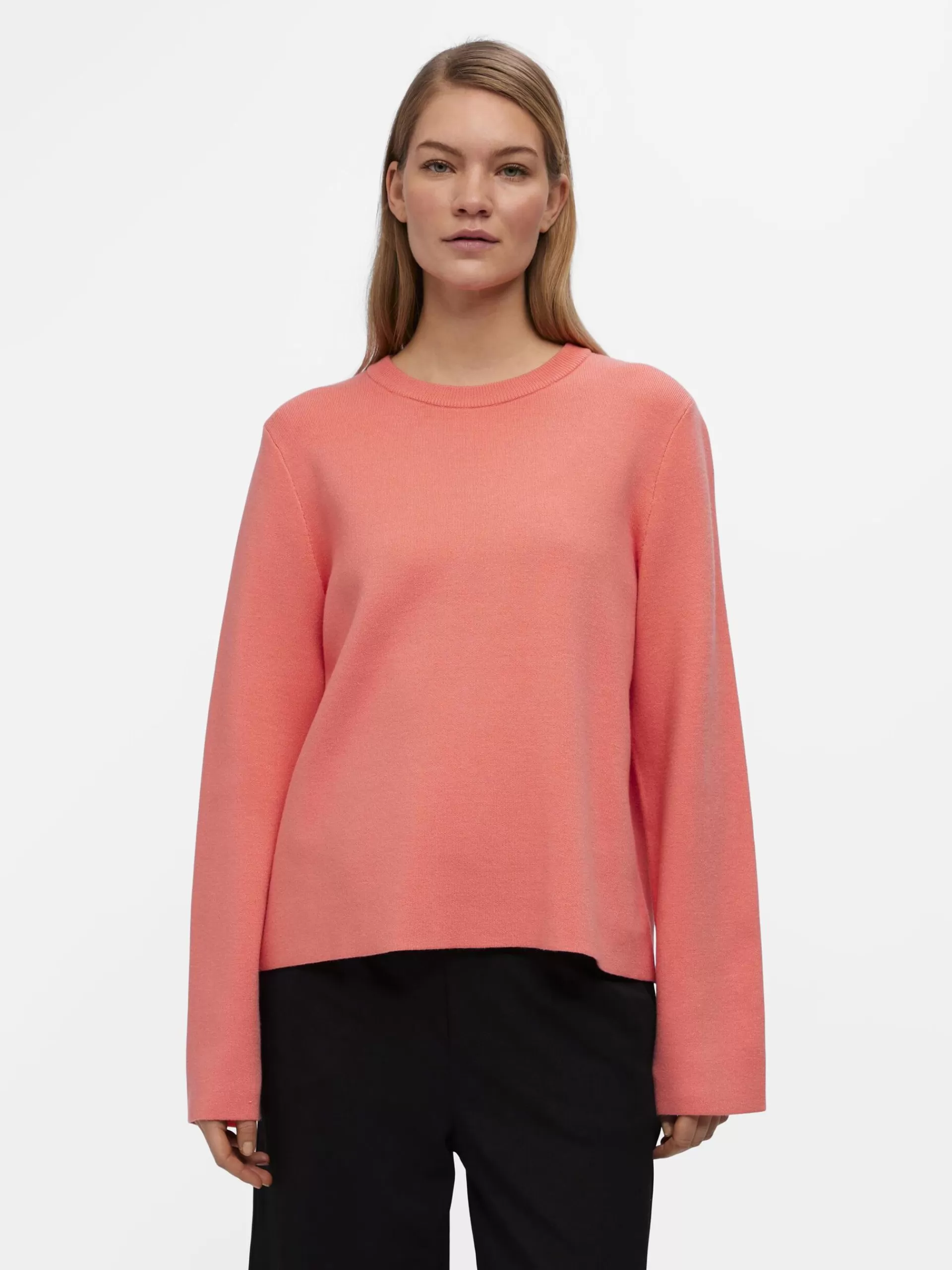 OBJECT LANGERMET STRIKKET PULLOVER