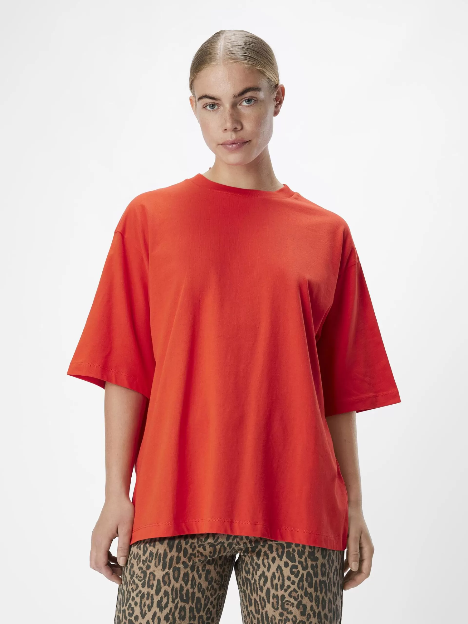 OBJECT OVERSIZED T-SKJORTE