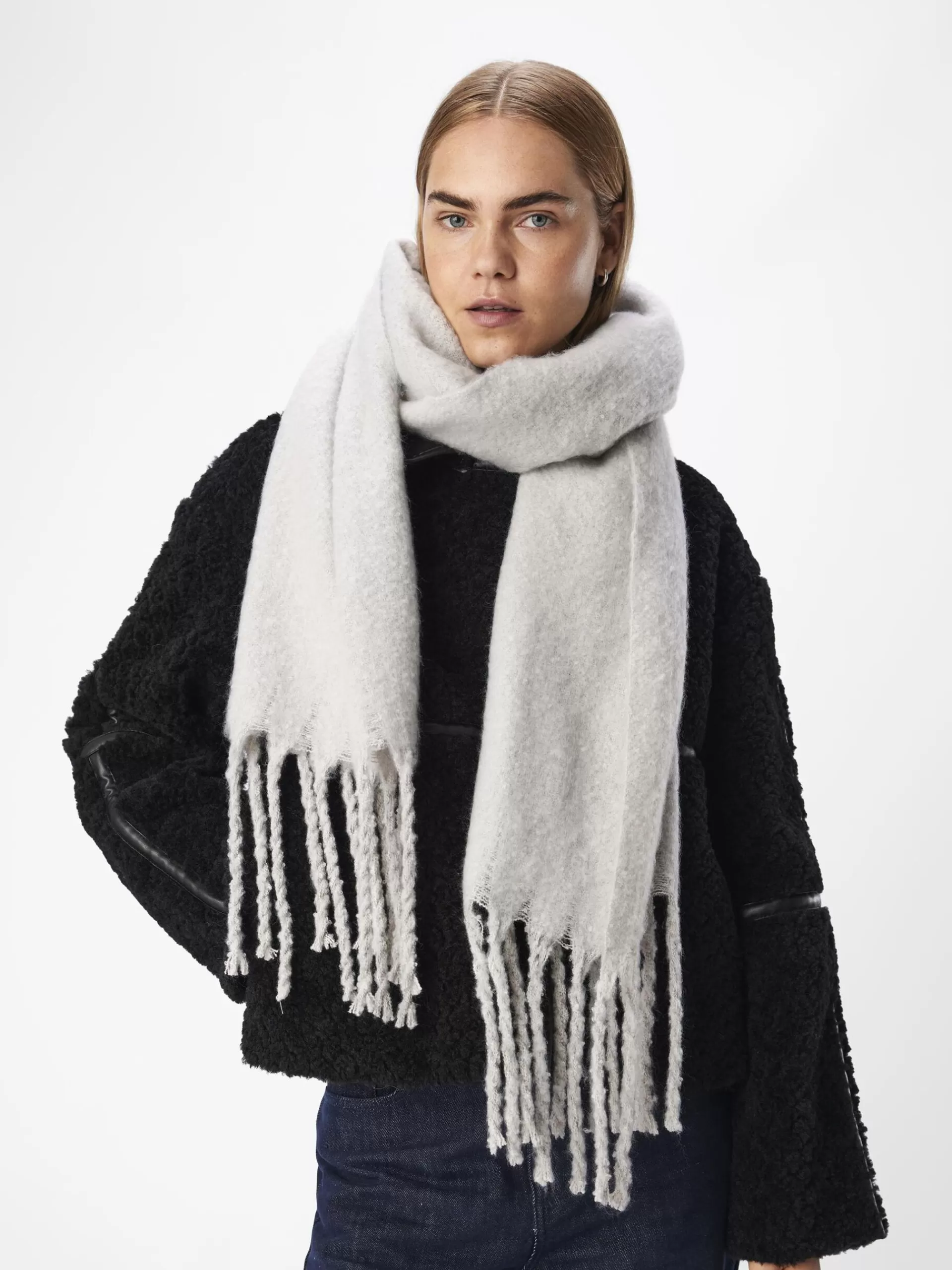 OBJECT RUTETE SKJERF