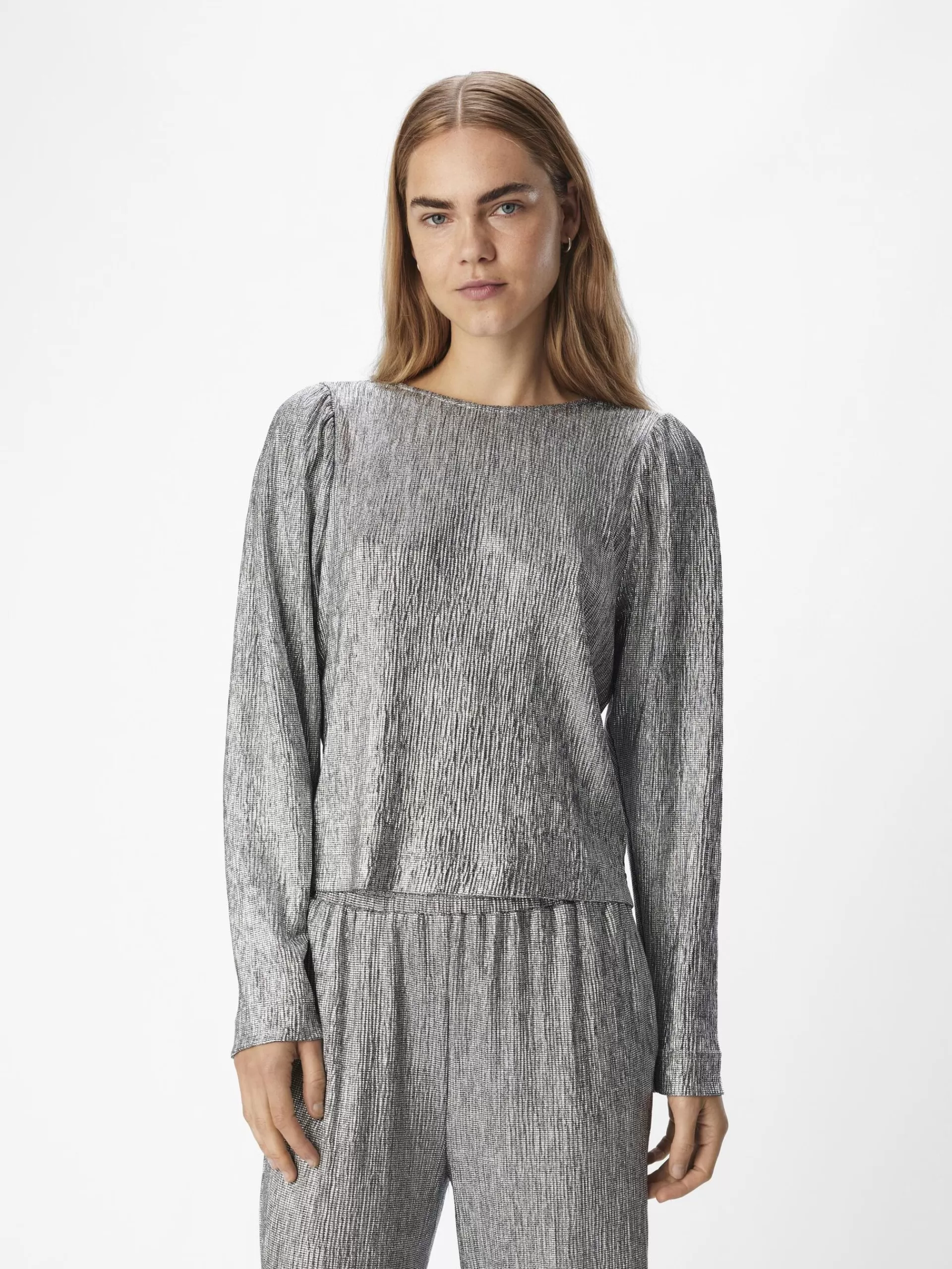 OBJECT SKINNENDE TOPP
