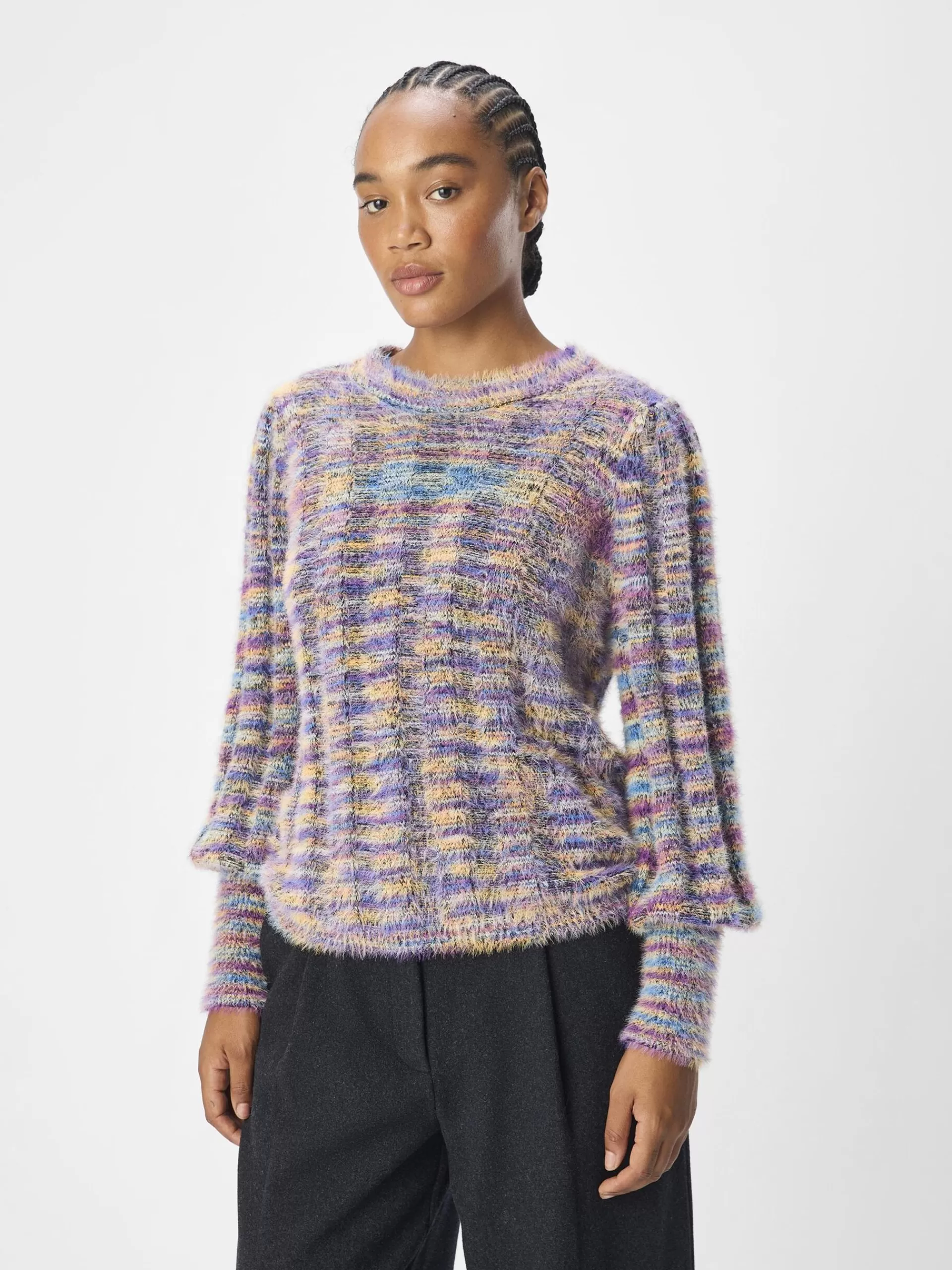 OBJECT STRIKKET PULLOVER
