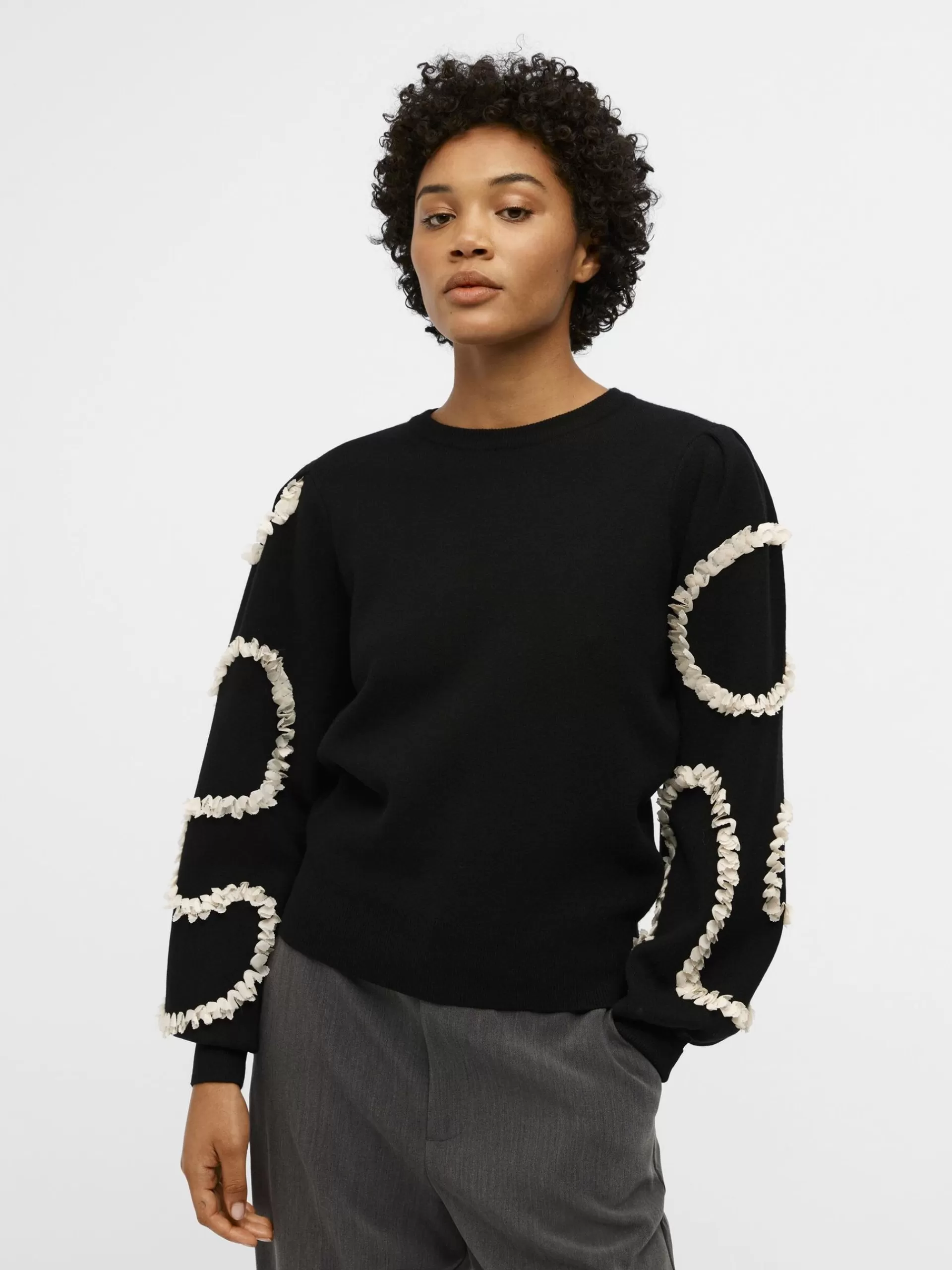 OBJECT STRIKKET PULLOVER