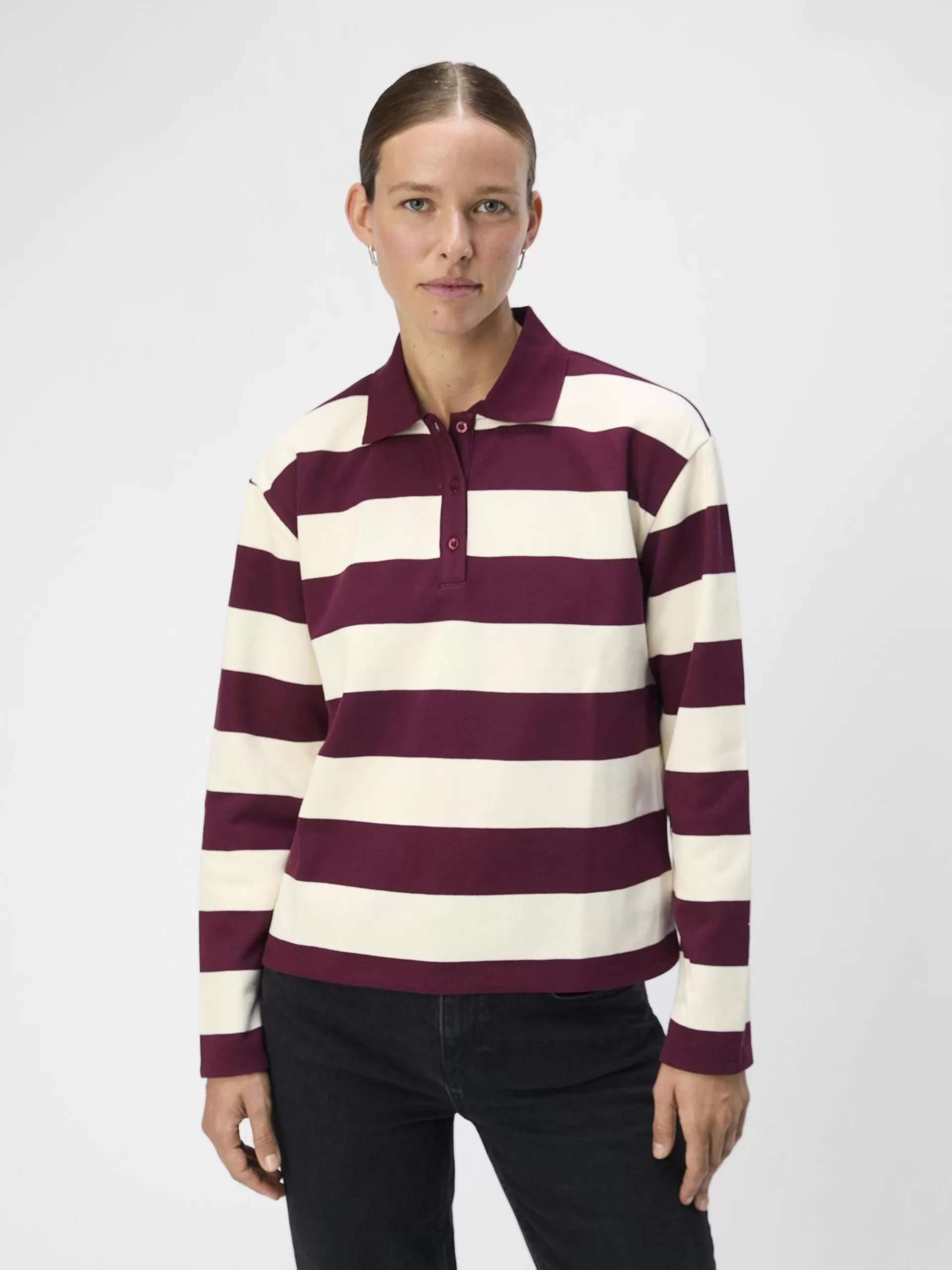 OBJECT STRIPETE POLOSKJORTE