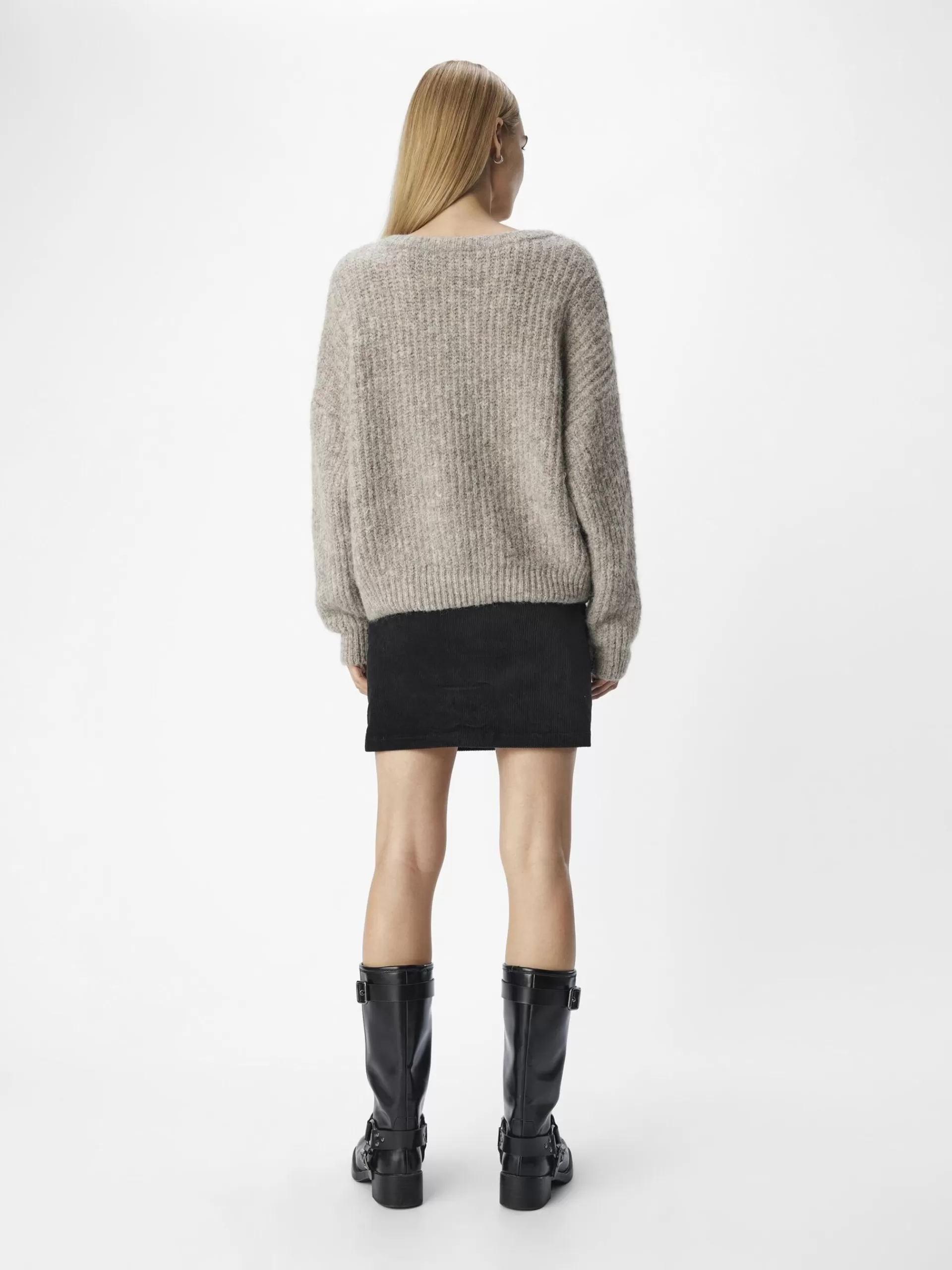 OBJECT V-HALS STRIKKET PULLOVER