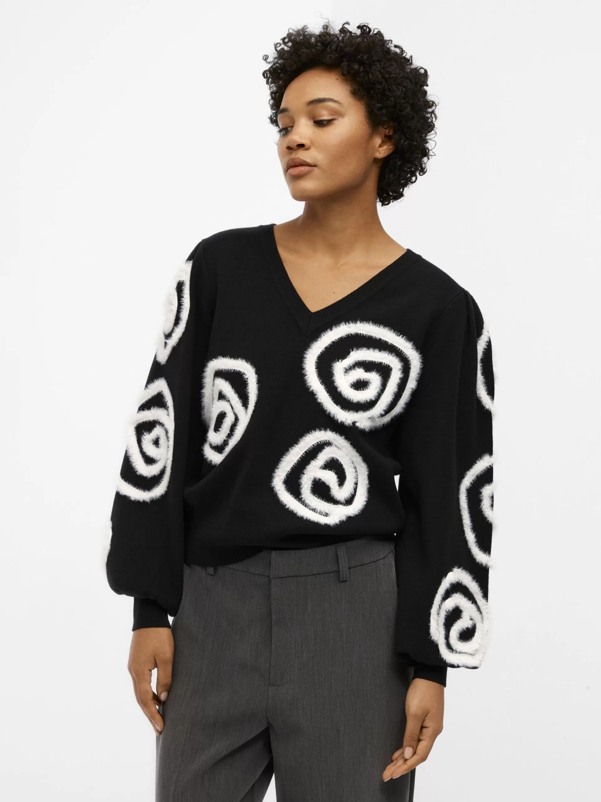 OBJECT V-HALS STRIKKET PULLOVER